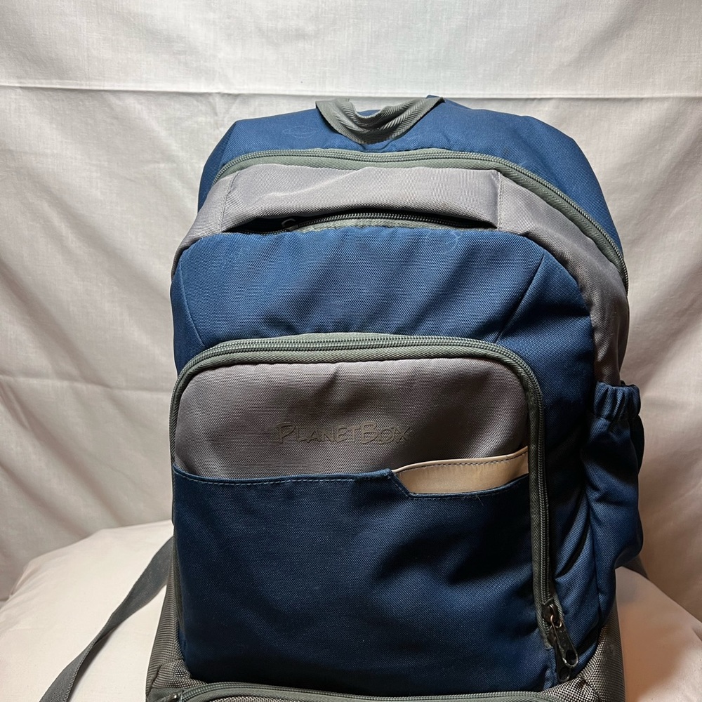 PlanetBox JetPack in Blue preowned Backpack - Picture 7 of 8